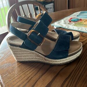 Aetrex “Ashley” wedges US size 7.5-8